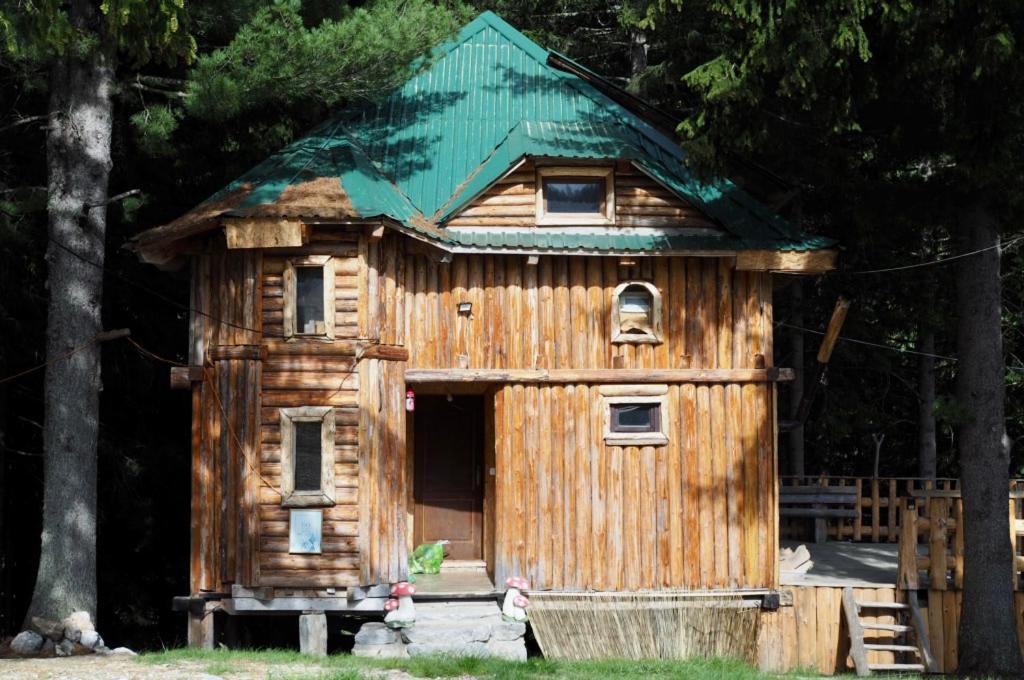 Pinetrees Lodge Плав Экстерьер фото