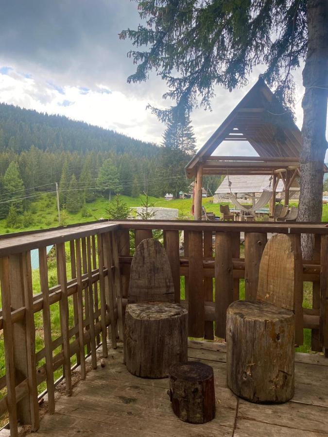Pinetrees Lodge Плав Экстерьер фото